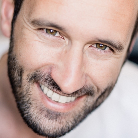 Sylvain Garderes, France and Nouvelle-Aquitaine family photographer