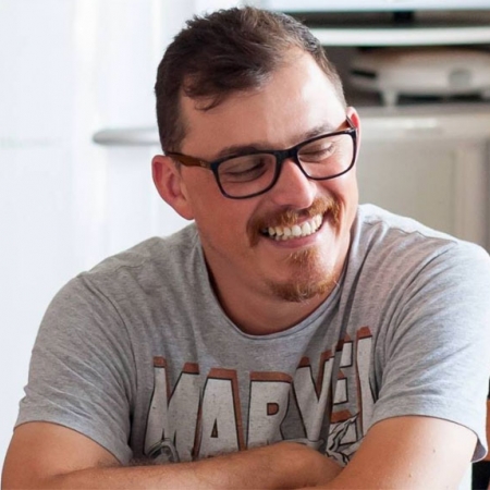 Renato Mello is a family photographer from Brasil and serving Rio Grande do Sul