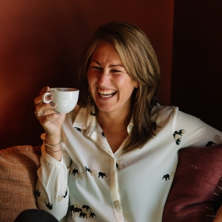 Corine Nap est une photojournaliste de famille des Pays-Bas.