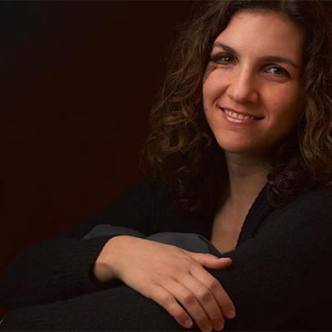 Deborah Coleman is an Okland, California based family photojournalist with a newspaper background.