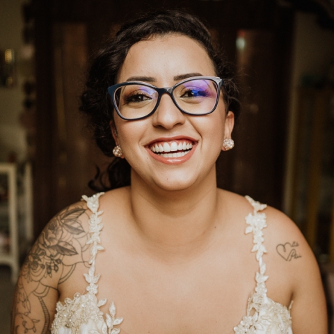 Portrait of Sao Paulo family photographer Ellen Brito of Brazil