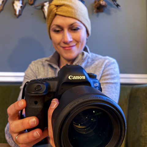 Portrait of Lower Saxony documentary family photographer Bettina Podewski of the Germany FPJA Lower Saxony family reportage photography by Bettina Podewski of the Germany FPJA