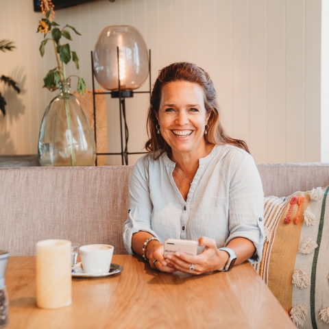 Lifestyle portrait of Noord Holland family photographer Sandra van der Meulen of NL Noord Holland family photography by Sandra van der Meulen of Netherlands