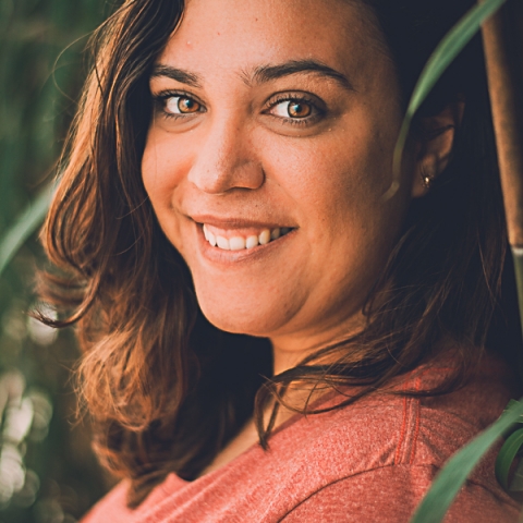 Gabi Coelho is a family photographer from Alagoas, in Brasil.