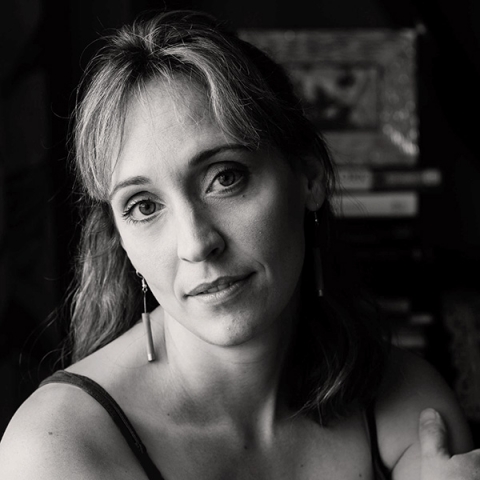 Portrait of Pittsburgh family photographer Pamela Anticole - PA FPJA