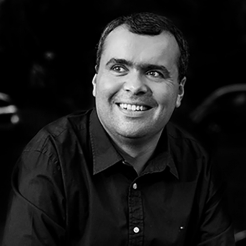 Eduardo Bedran is a family photographer Minas Gerais, Brasil.