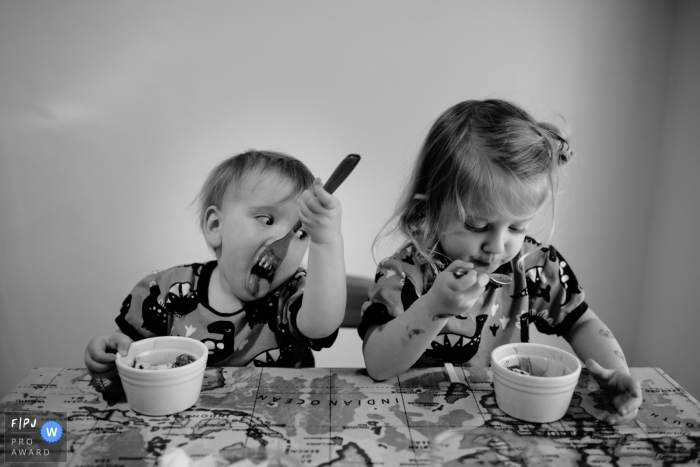 Photo by: <a href="https://www.fpja.com/documentary-family-photography-contests/johanna-king/dublin/2028751">Johanna King - Ireland</a> Johanna King is a family photographer from Dublin