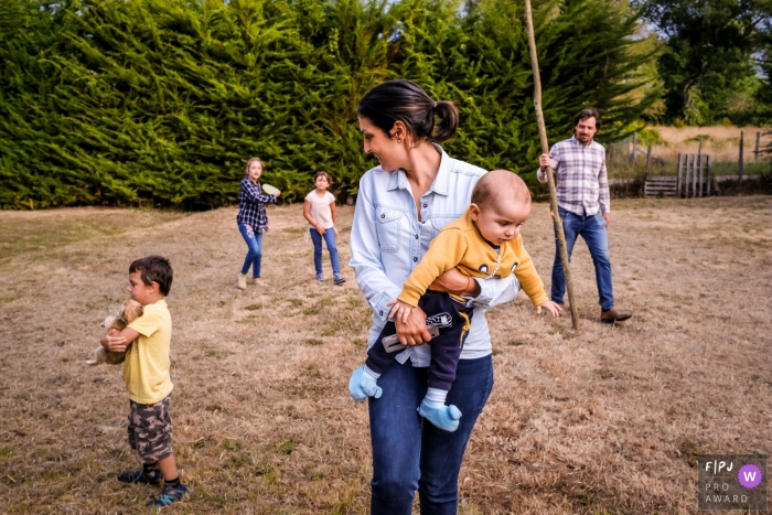 Family going for a walk | Chile Documentary Family Photographer