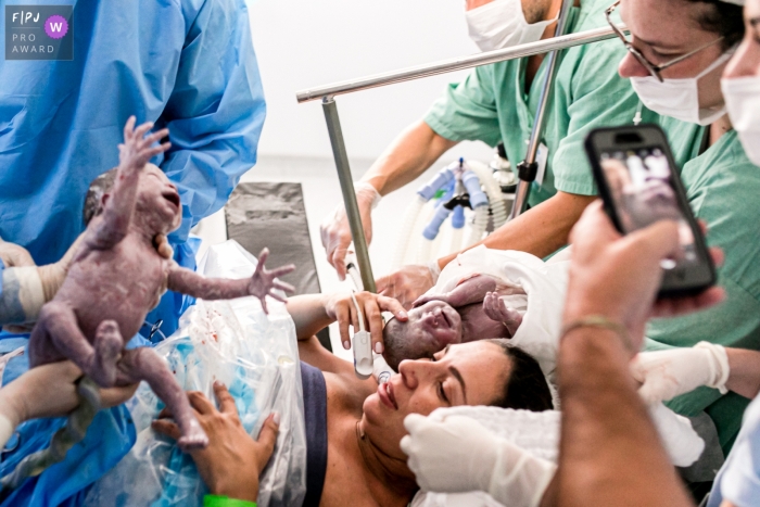 Maternidade Pro Matre accouchement à l'hôpital de bébés jumeaux - Un de plus à aimer