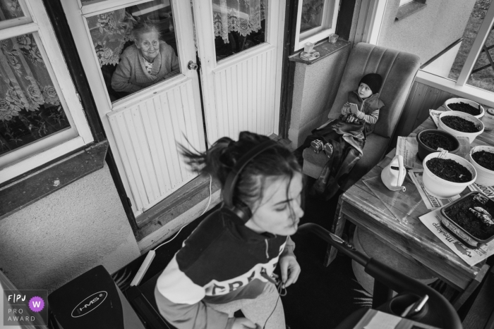 A Tallinn documentary family photographer captured this image of Homeschooling part of daily lives and showing Everyone needs to be part of a community